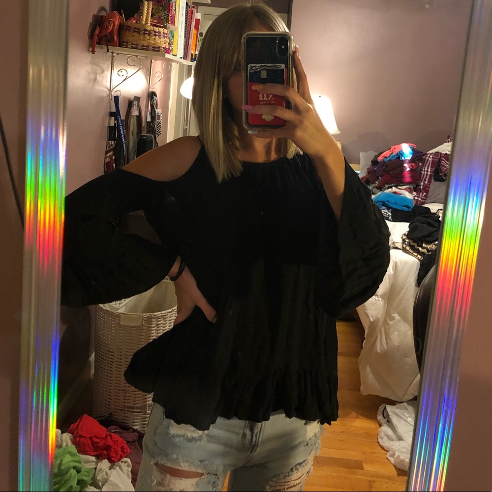 Black hollister off the shoulder top